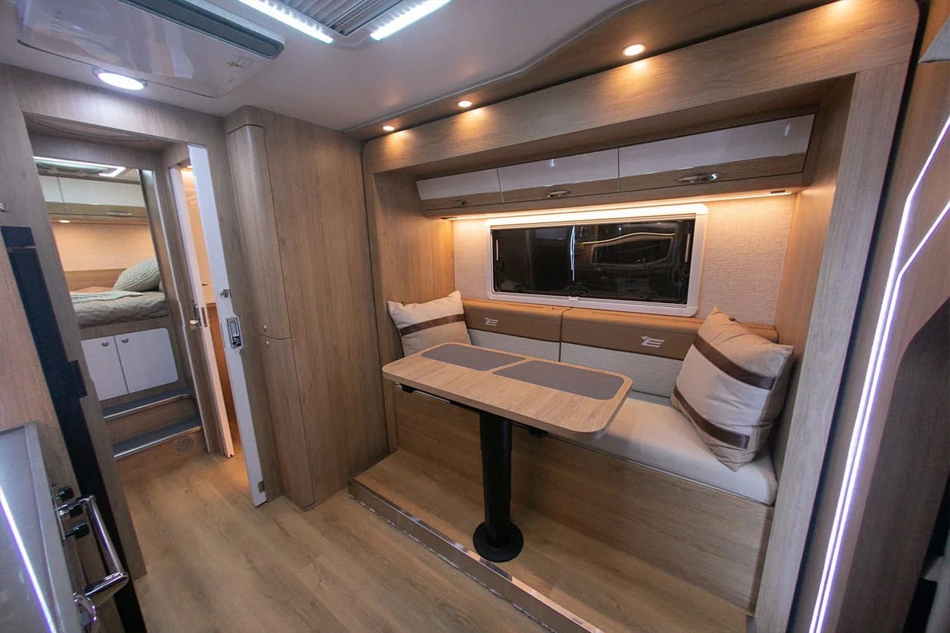 Aura 760 - Interna 10