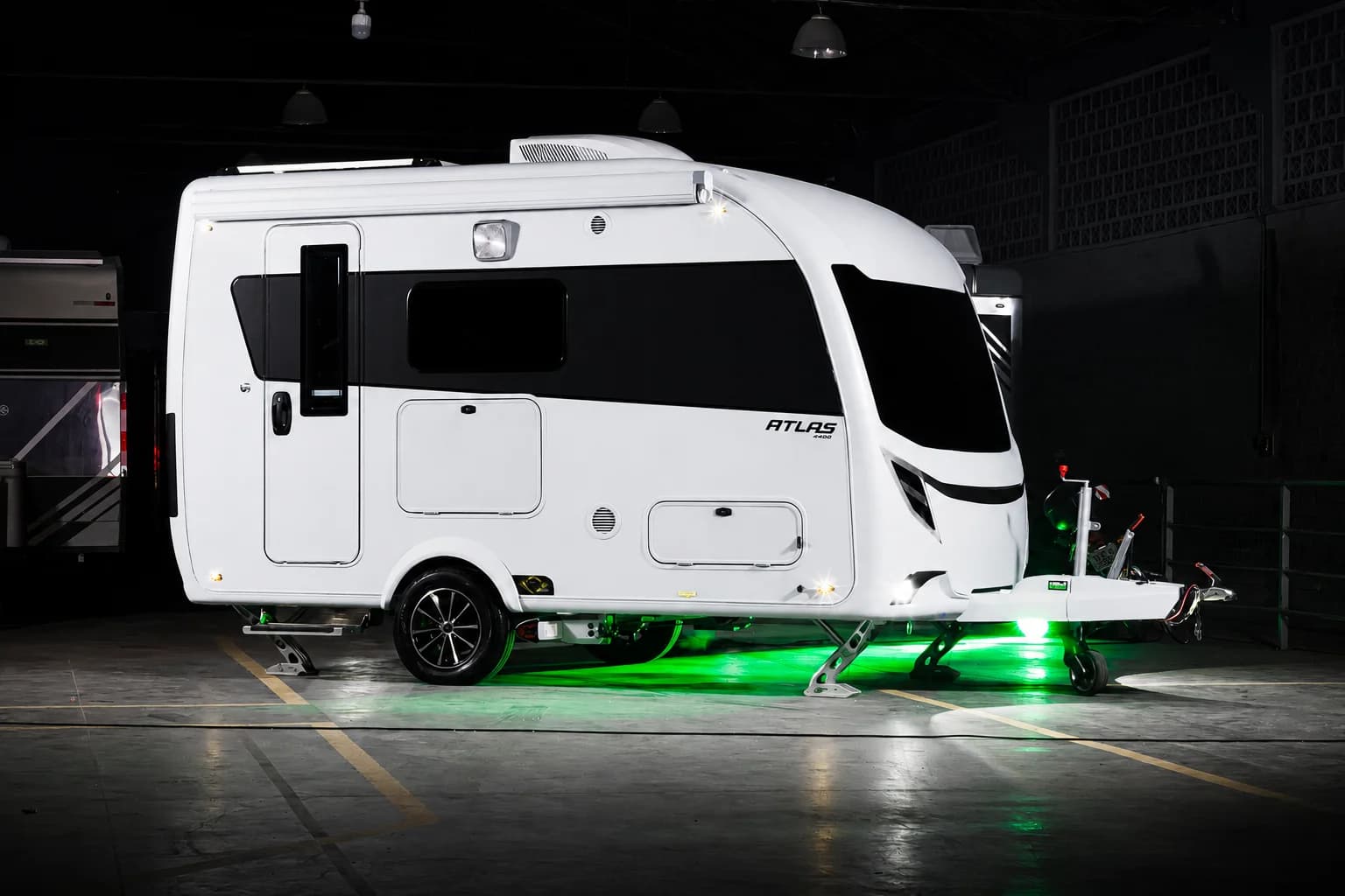Atlas 4400 - Externa 7